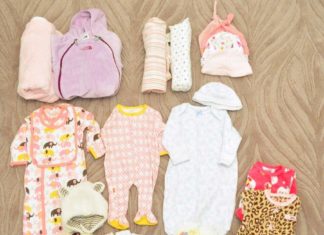 Conseils liste de vêtements bébé de base